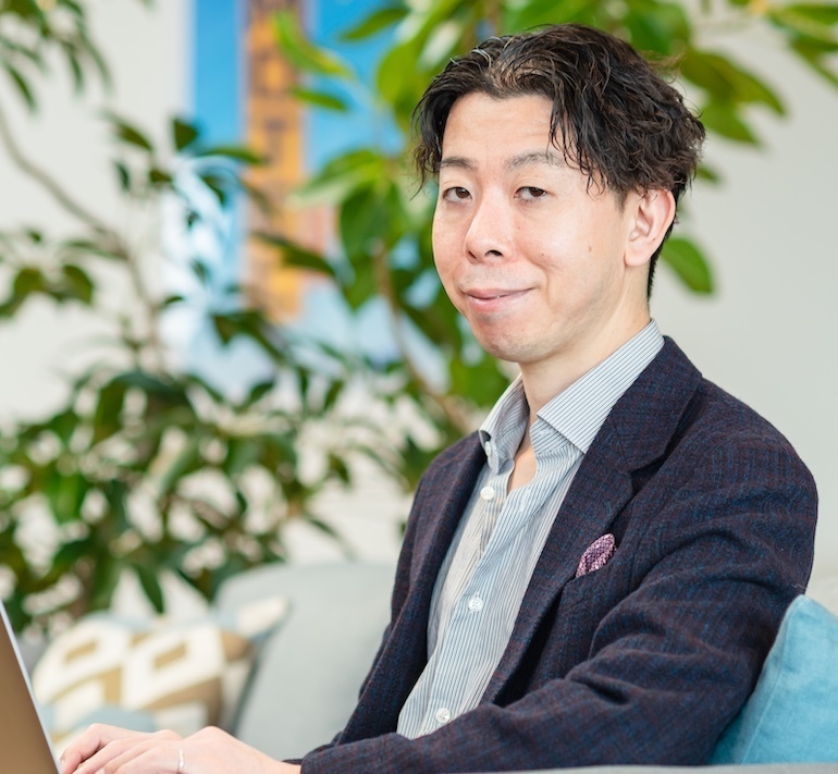 佐藤大介
